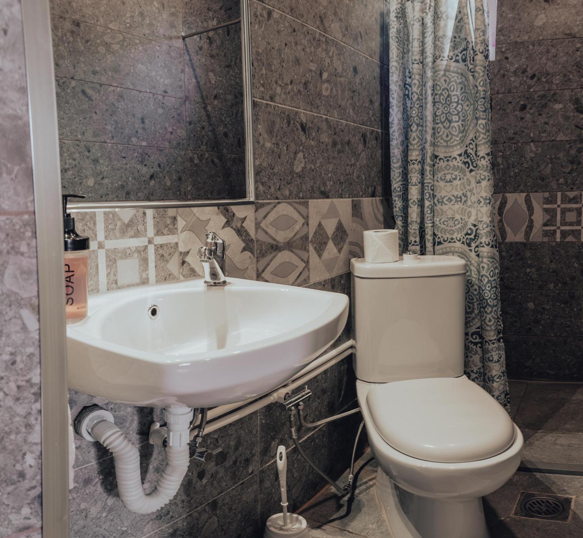 פרישטינה Oda Hostel מראה חיצוני תמונה