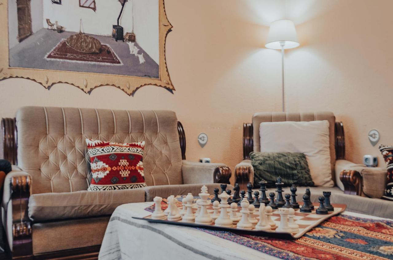 פרישטינה Oda Hostel מראה חיצוני תמונה