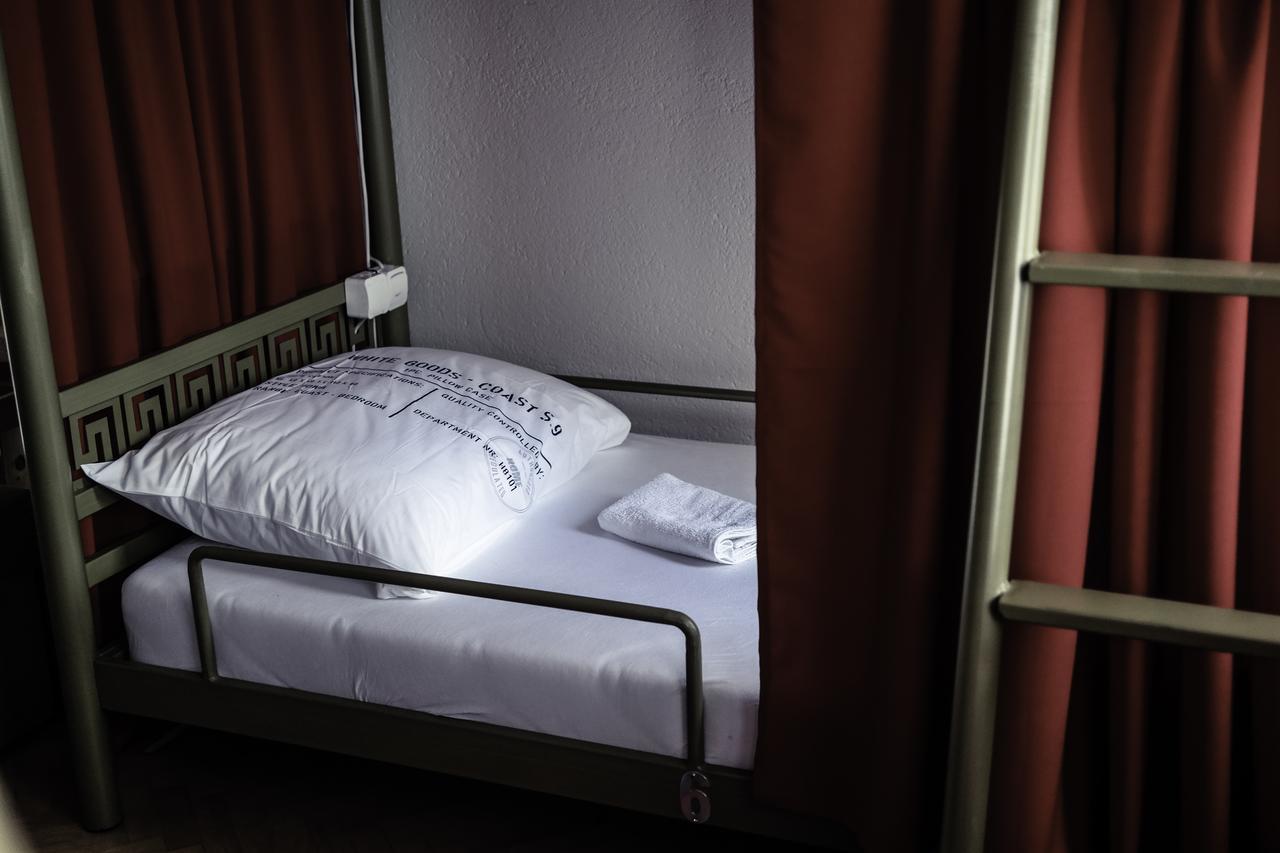 פרישטינה Oda Hostel מראה חיצוני תמונה